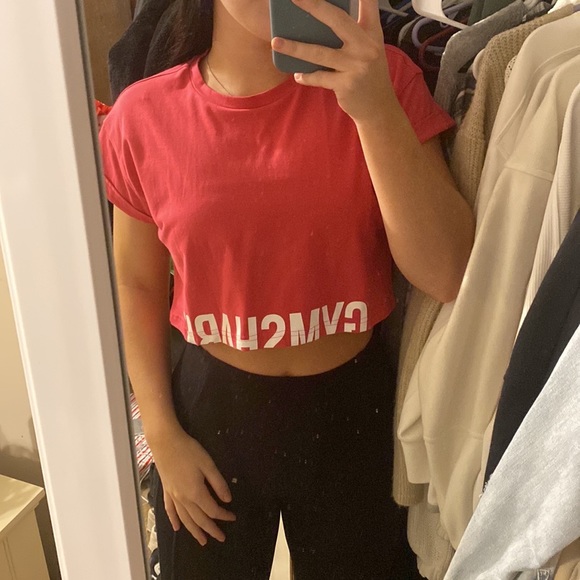 Gym Shark - Friction Crop Top - Picture 4 of 5